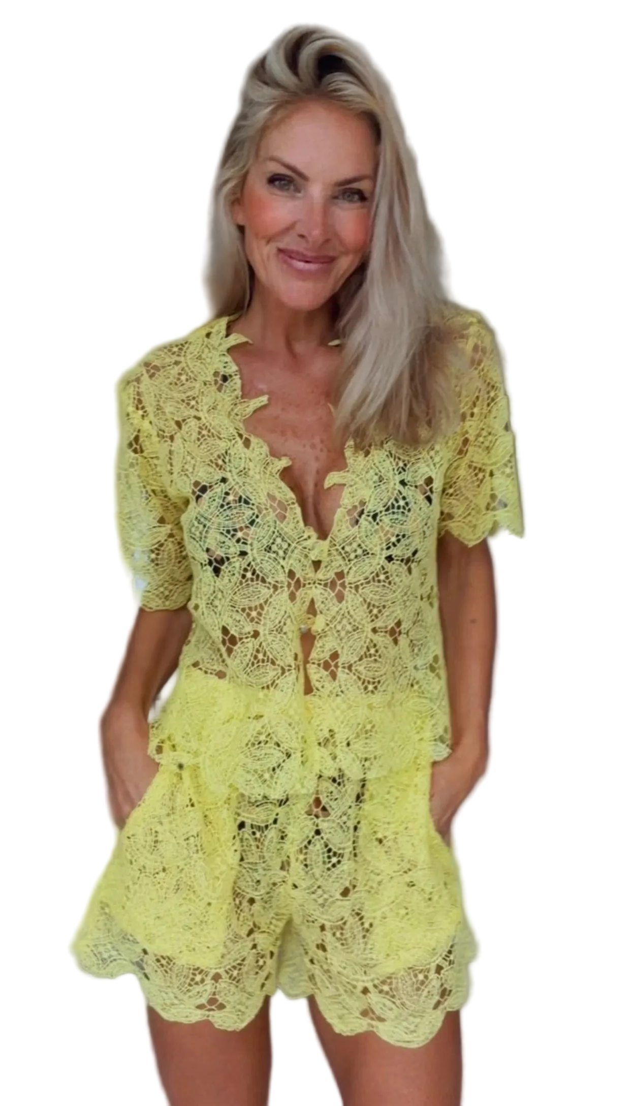Conjunto de renda amarelo